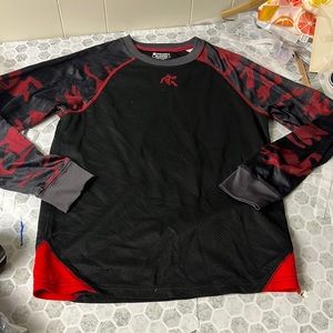 Andi YXL Red Black Camo Print Long Sleeve T Shirt